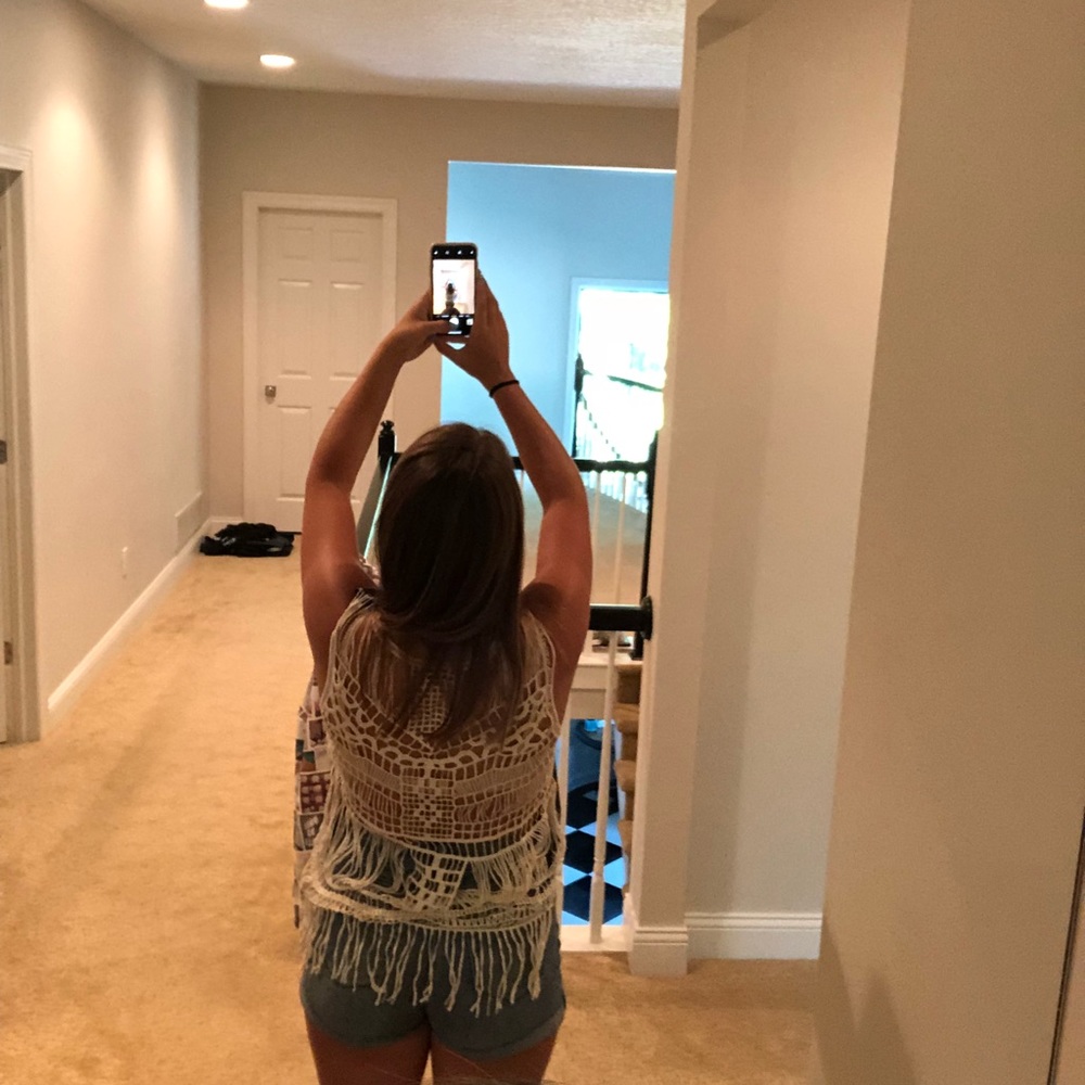 Tank - Picture 2 of 4